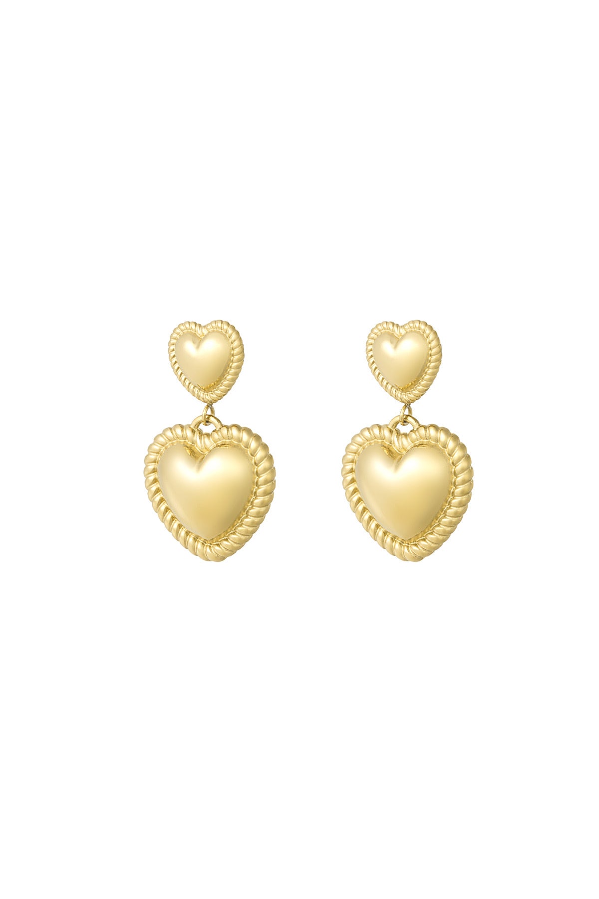 Oorbellen in de vorm van gouden harten van Louxx the brand, perfect als statementaccessoire. Ideaal voor elke gelegenheid. Gouden hart oorbellen.