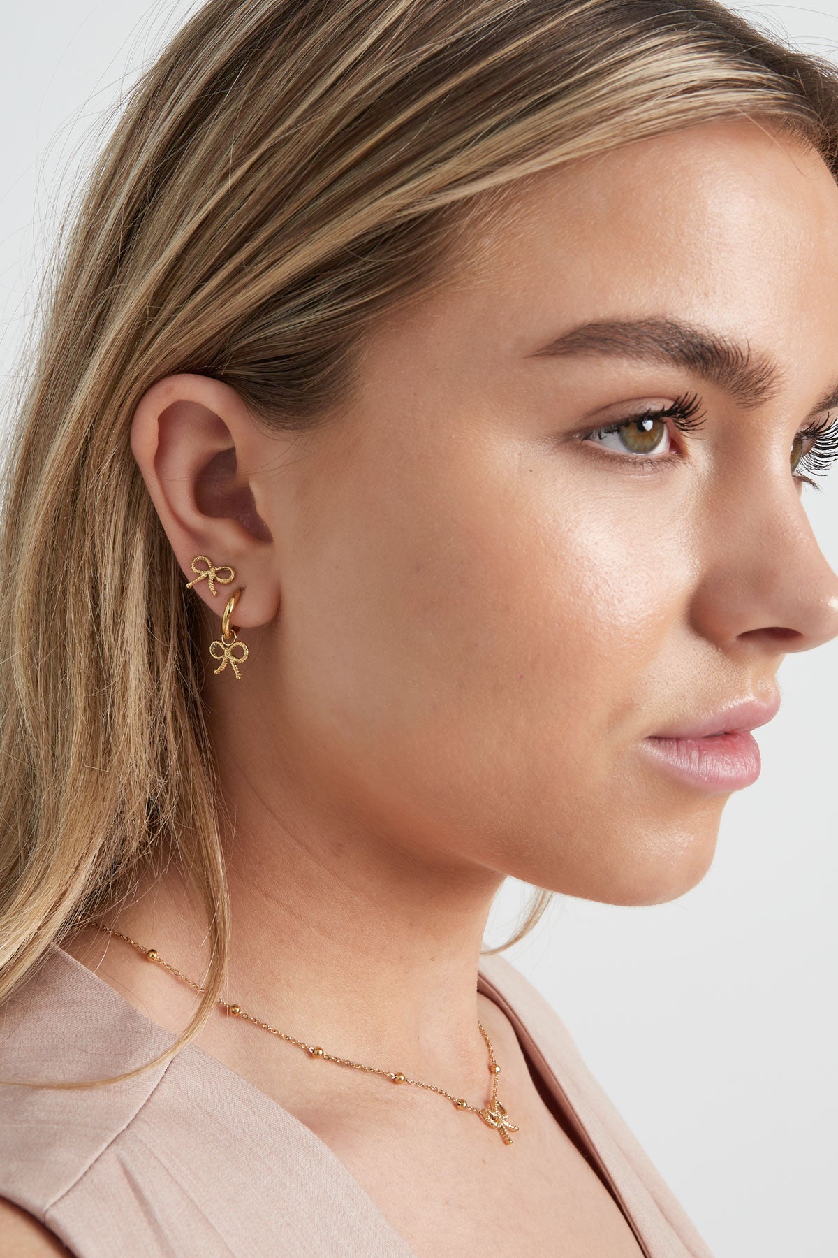 oorbellen bow basic